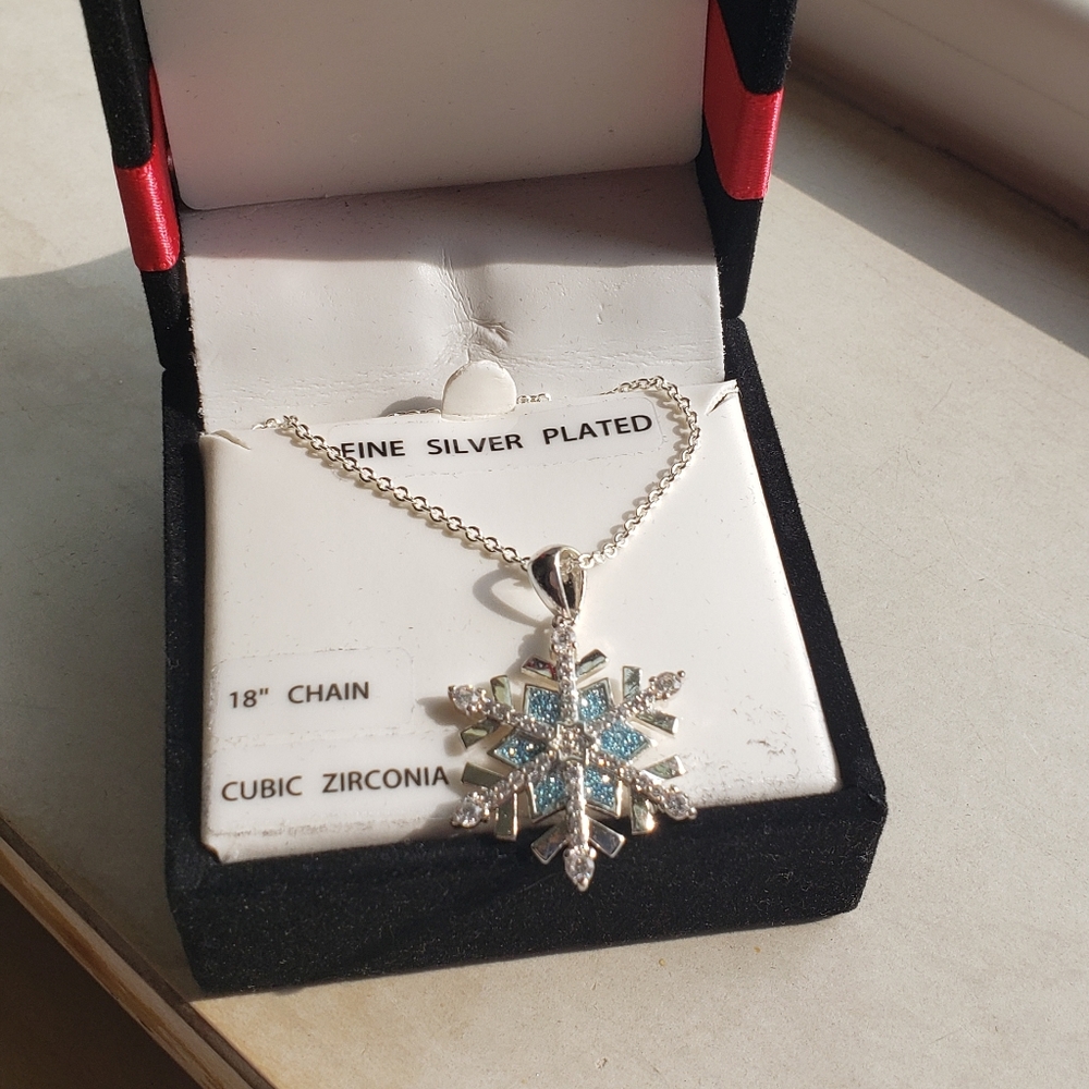 Snowflake Necklace